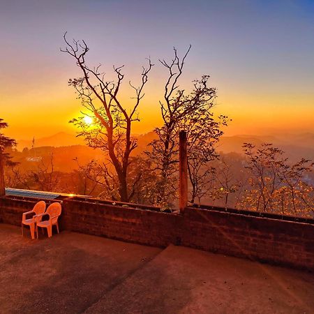 The Ashoka Inn 300Mts Walkable From Mall Road Shimla Exteriör bild