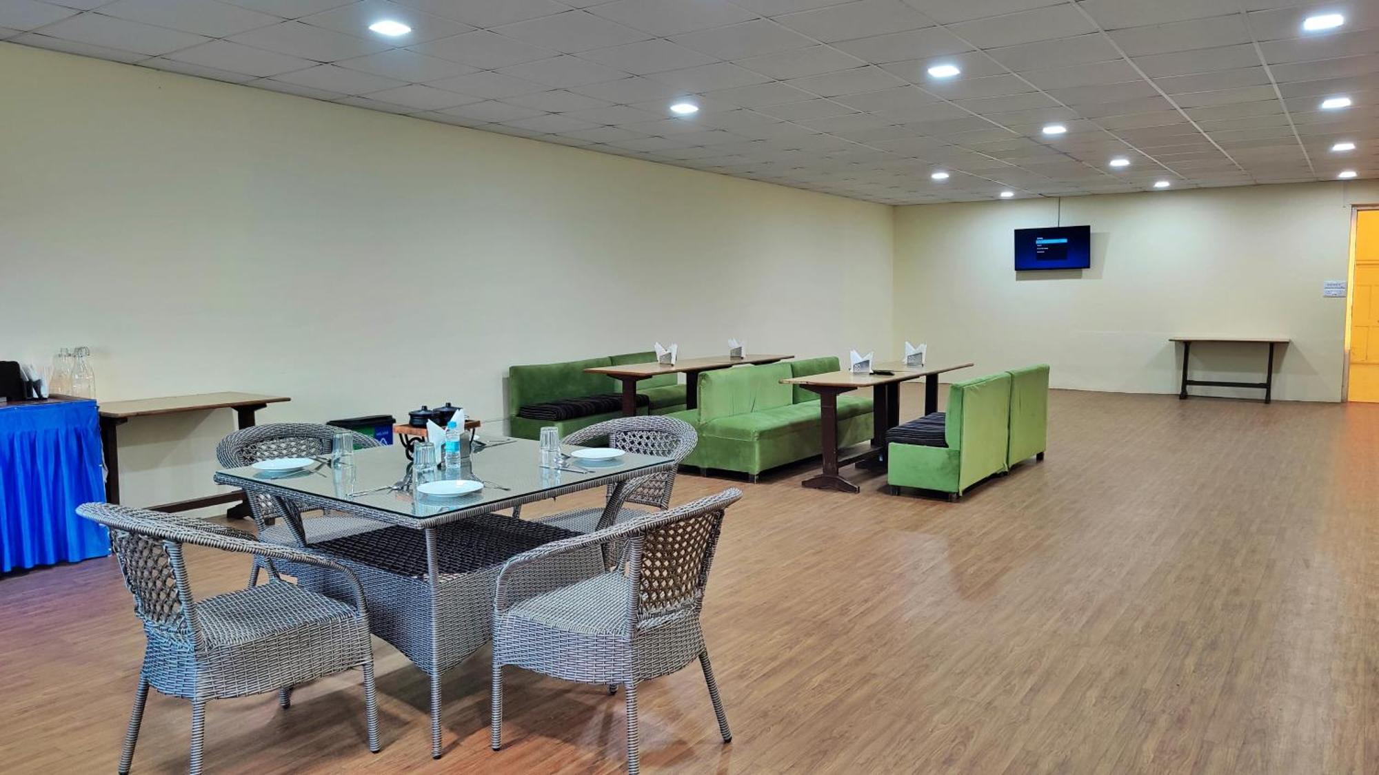 The Ashoka Inn 300Mts Walkable From Mall Road Shimla Exteriör bild