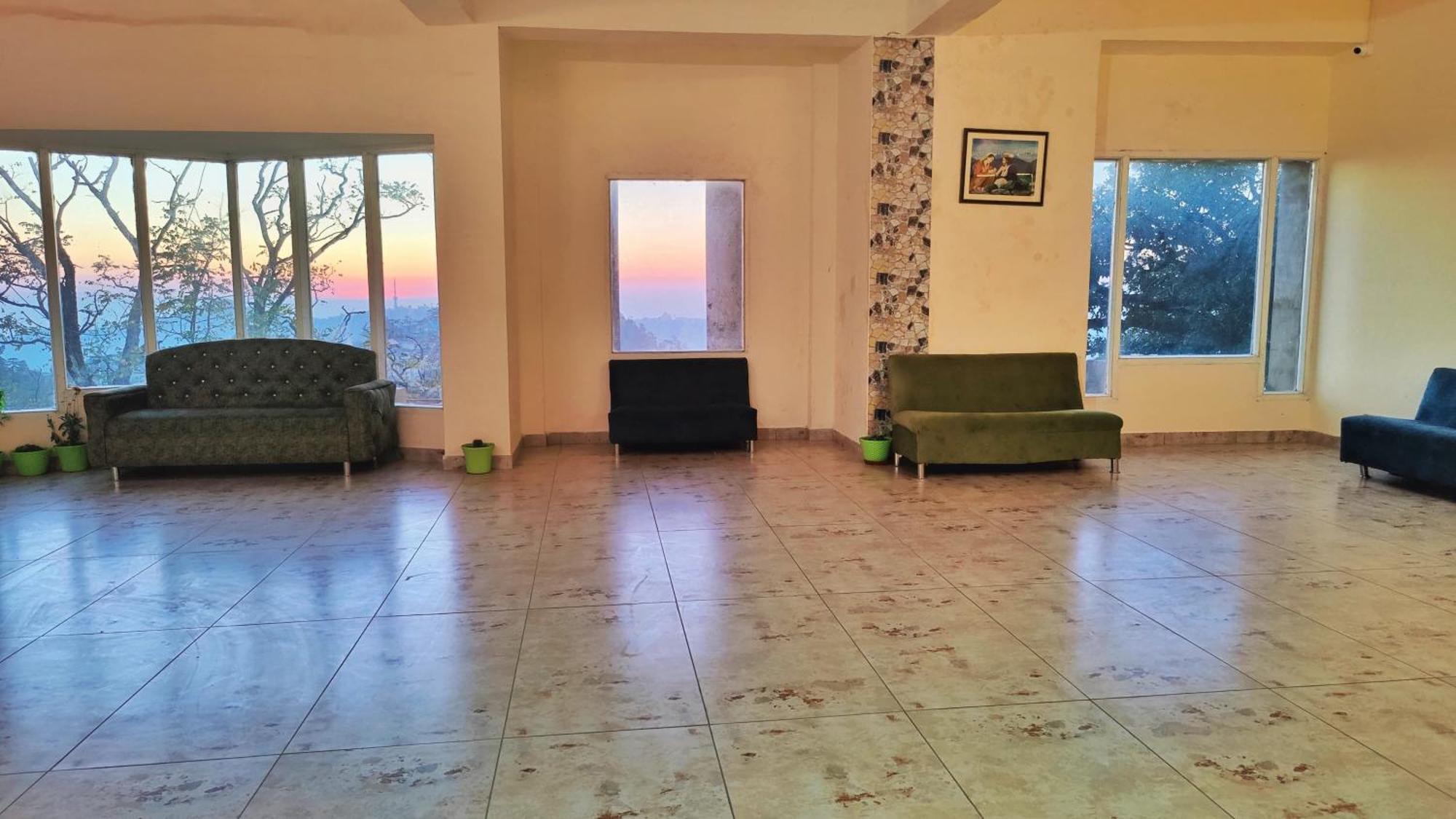 The Ashoka Inn 300Mts Walkable From Mall Road Shimla Exteriör bild