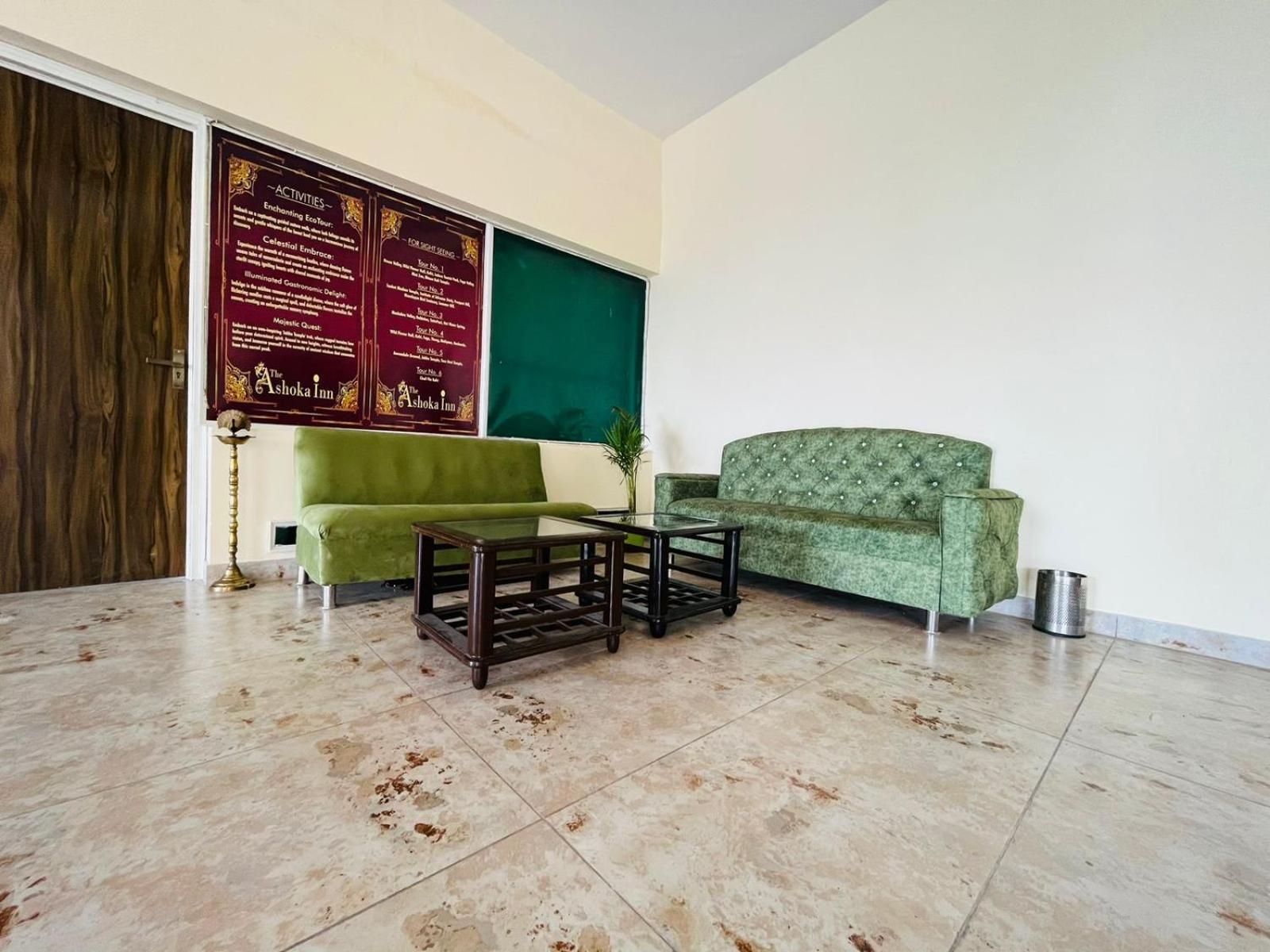 The Ashoka Inn 300Mts Walkable From Mall Road Shimla Exteriör bild