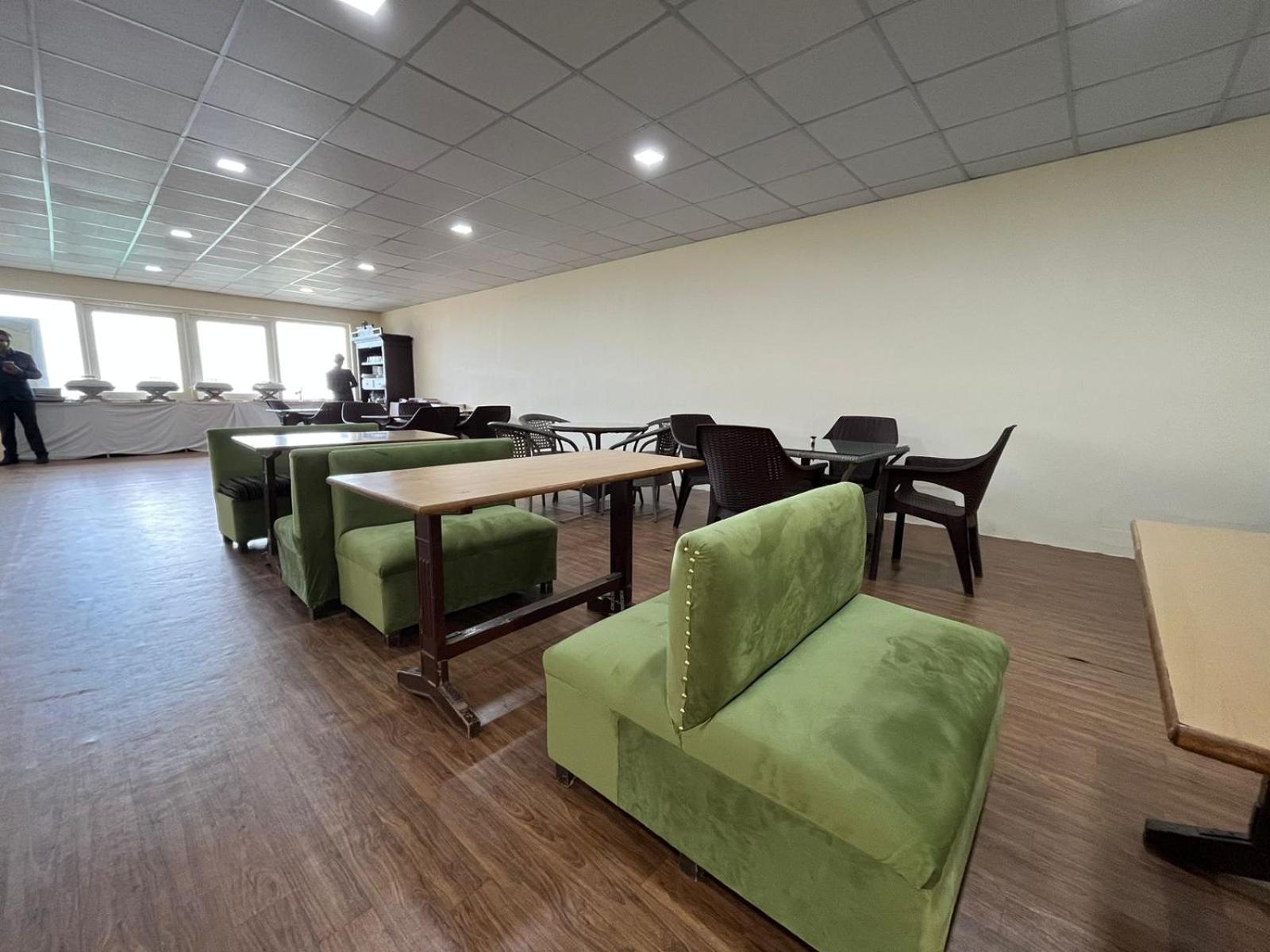 The Ashoka Inn 300Mts Walkable From Mall Road Shimla Exteriör bild