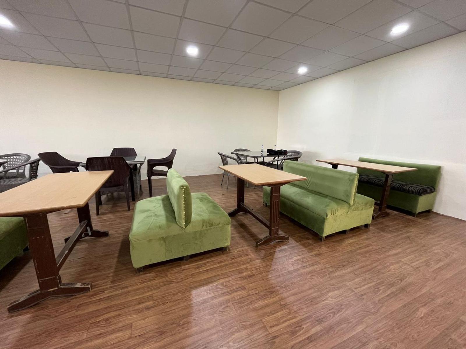 The Ashoka Inn 300Mts Walkable From Mall Road Shimla Exteriör bild