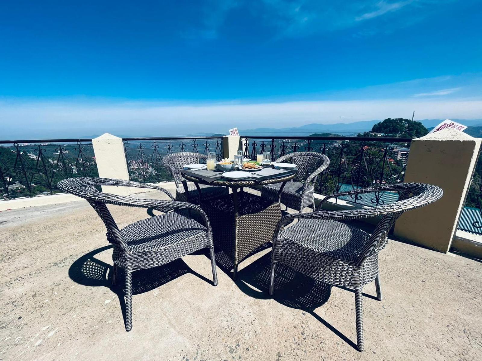 The Ashoka Inn 300Mts Walkable From Mall Road Shimla Exteriör bild